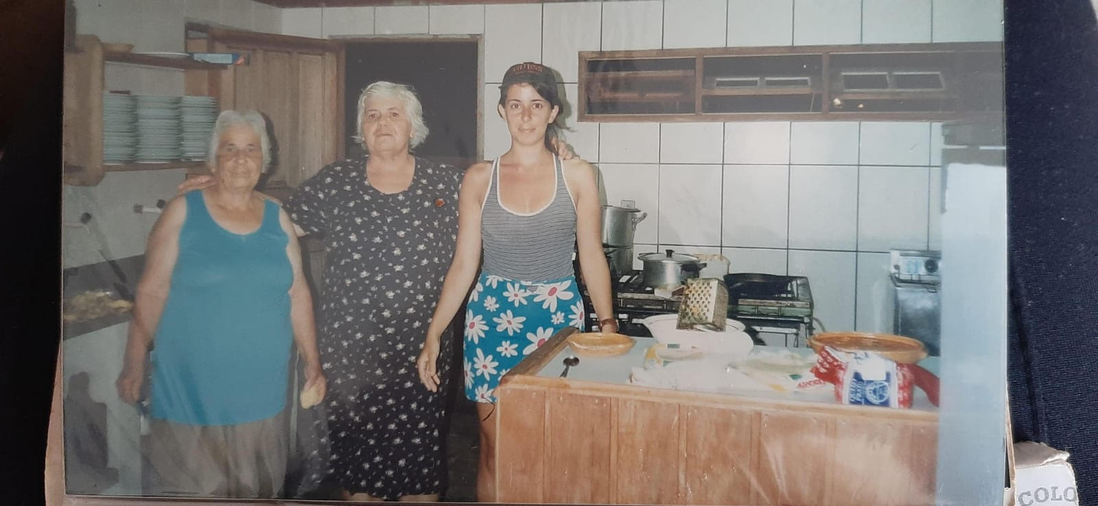 A Família que Constrói o Pedacinho do Céu: Uma História de Tradição e Perseverança